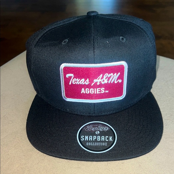 Zephyr Black and Red Texas A&M Snapback Hat - Picture 1 of 5